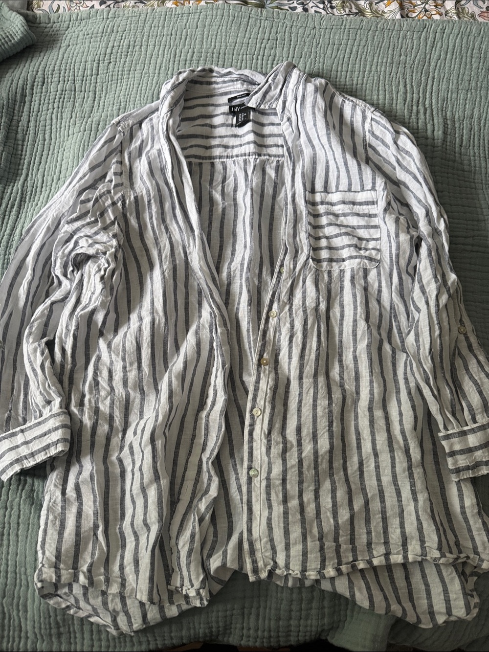 Jones New York White and Navy Striped Button-Up Blouse